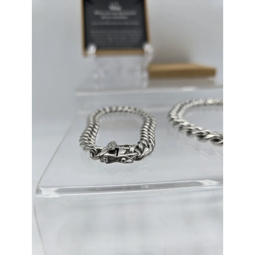 JOYCUFF 